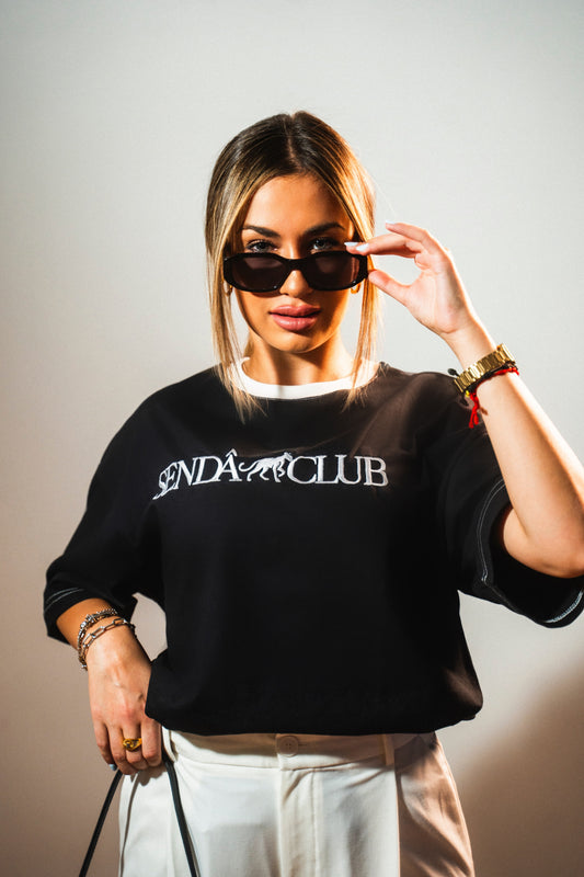 Camiseta DROP 001 — CUELLO BLANCO